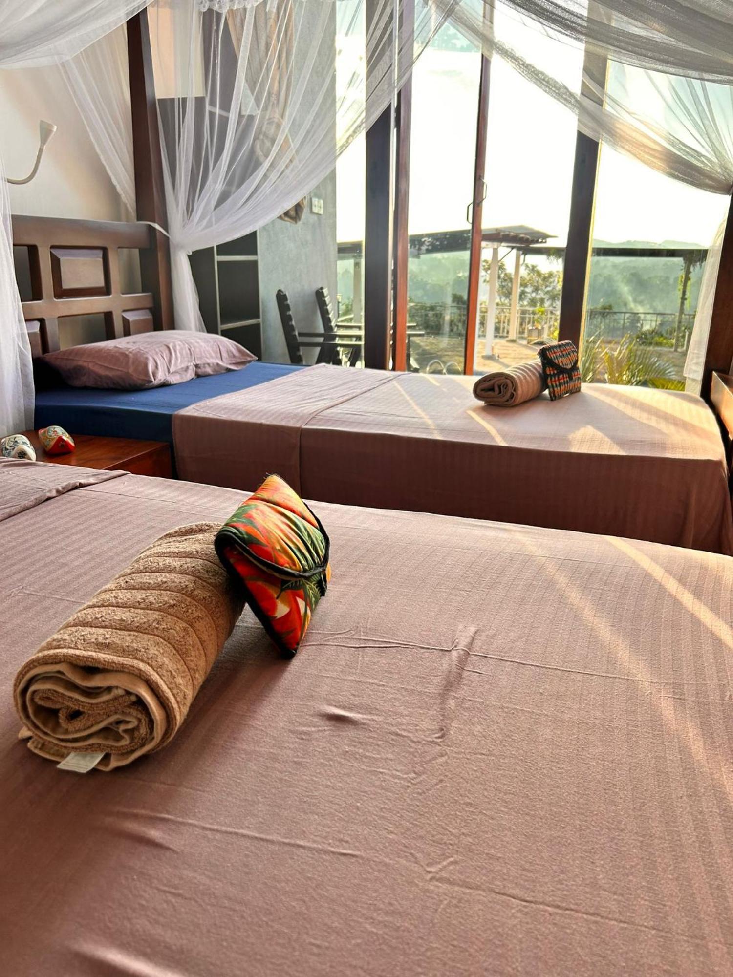 Lotus Villa Kandy Peradeniya Kültér fotó