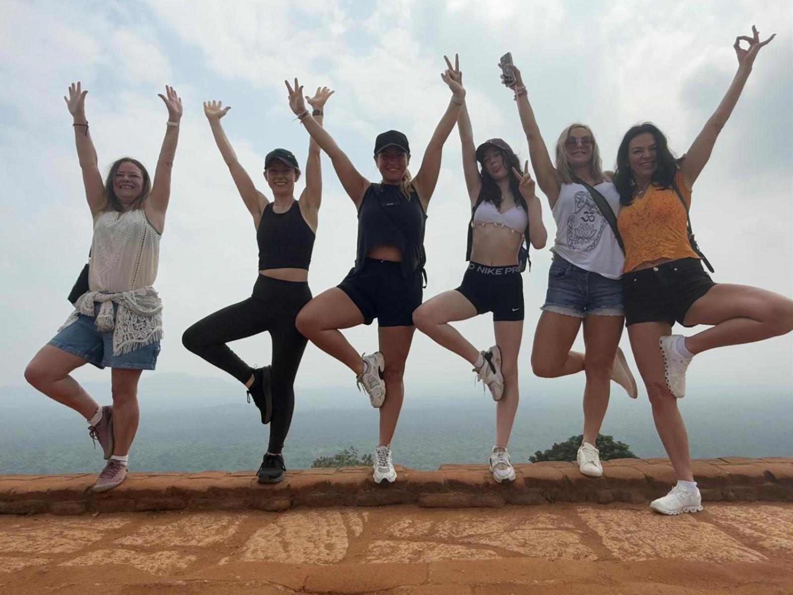 Lotus Villa Kandy Peradeniya Kültér fotó