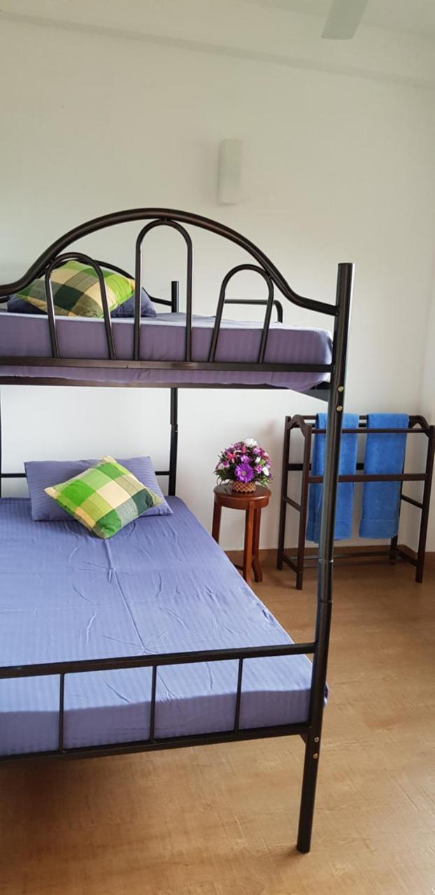 Lotus Villa Kandy Peradeniya Kültér fotó